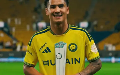 Al-Nassr Hajar Al-Fateh 3-0, Debut Manis Samú Costa
