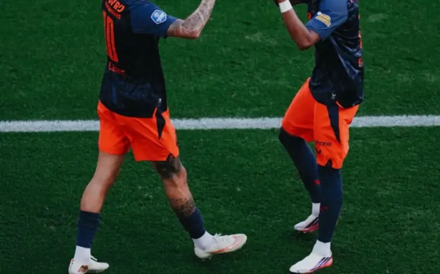 SC Cambuur Vs Feyenoord: Gjivai Zechiel Brace, Tim Tamu Menang 5-2 di Leeuwarden
