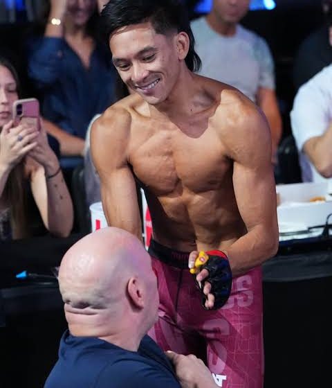 Bilal Hasan Resmi Dapat Kontrak UFC Usai TKO 45 Detik