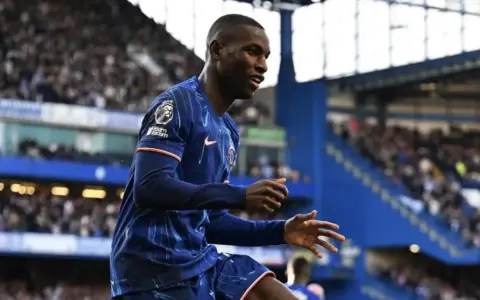 Nicolas Jackson Target Utama Aston Villa, Pembicaraan Dimulai
