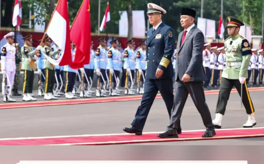 Menhan Sjafrie Terima Menhan China Dong Jun di Jakarta