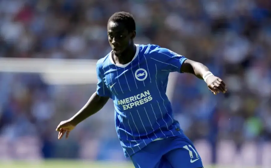 Negosiasi Minteh ke Liverpool Meredup, Barcola Tetap Prioritas