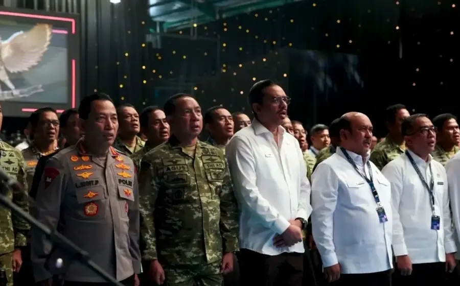 Prabowo Resmikan Motor Listrik Nasional (MOLINAS) di Bekasi