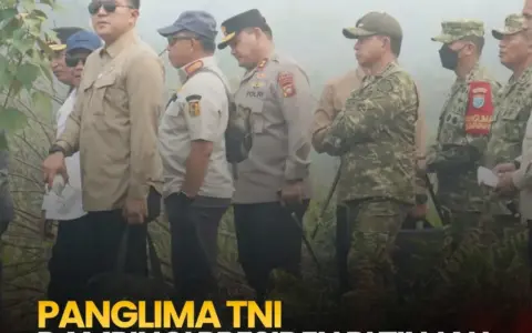 Prabowo Tinjau Penanganan Karhutla di Kalimantan Barat