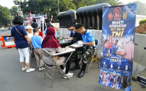 TNI Gelar Cek Kesehatan Gratis di HI, Monas, dan GBK