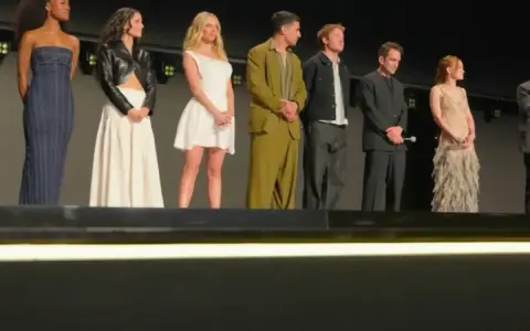 Marvel Perkenalkan Jajaran Cast X-Men di D23, Sadie Sink Resmi Jadi Jean Grey