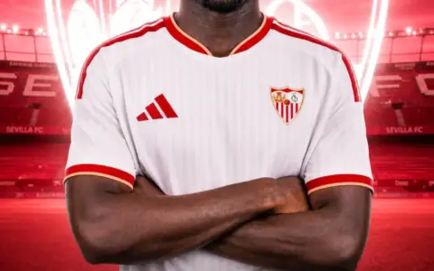 Youssouf Fofana Pinjam ke Sevilla di Deadline Day