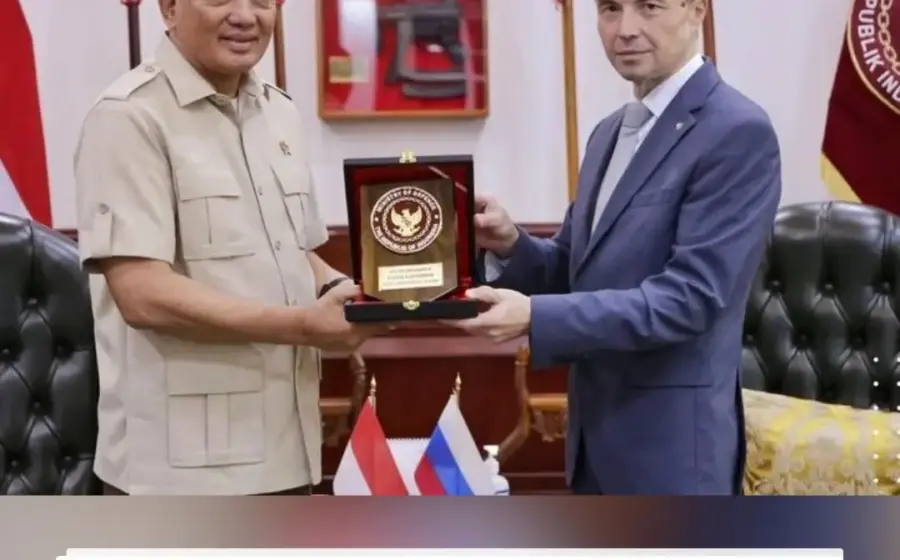 Menhan Sjafrie Terima Kunjungan Dubes Rusia di Kemhan